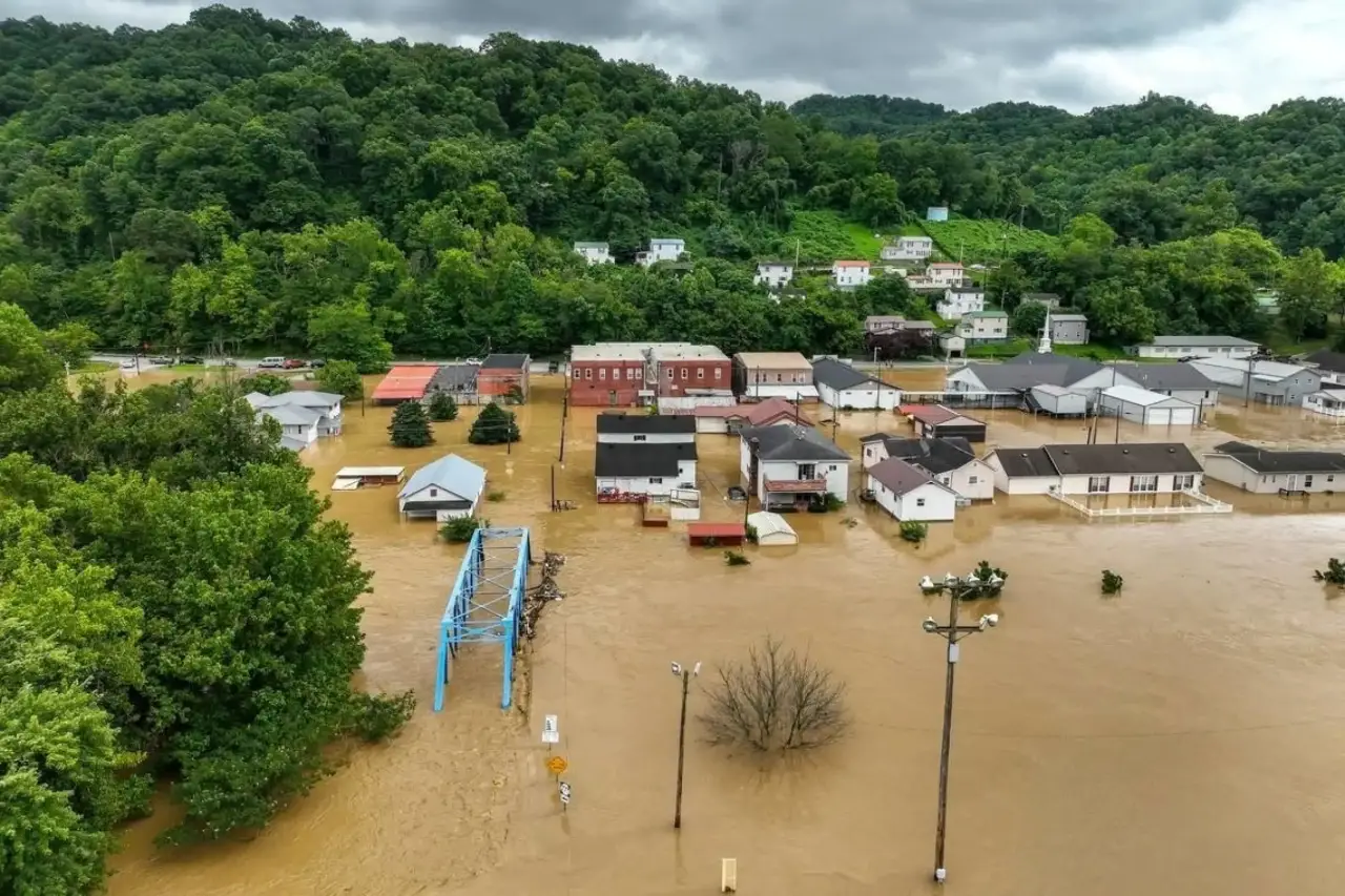 Toyota Responds to Critical Needs Following Unprecedented Kentucky Flooding img#1