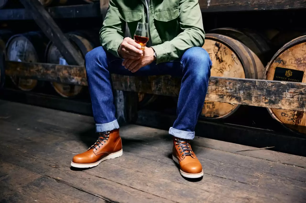 Wolverine, Buffalo Trace, and Huckberry collaborate to create a special-edition Wolverine 1000 Mile boot img#1